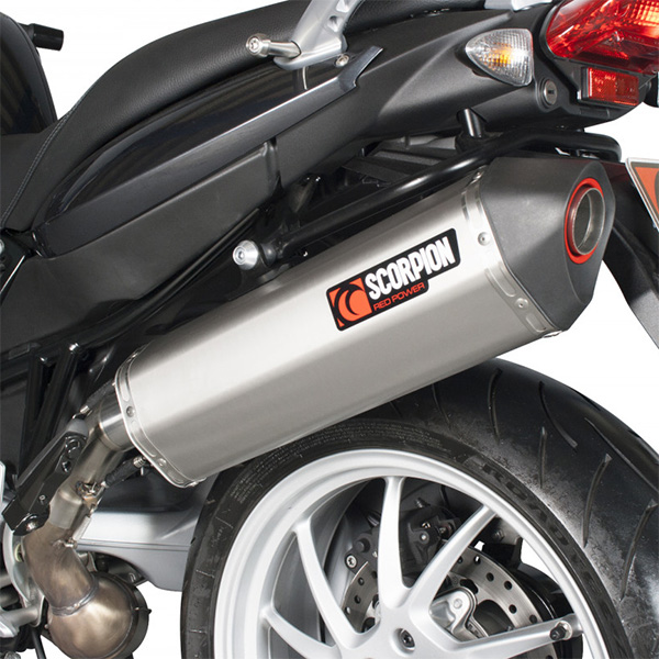 scorpion-exhausts_serket-parallel_bmw_f800-gt-r_13-19_steel_on-bike-close.jpg