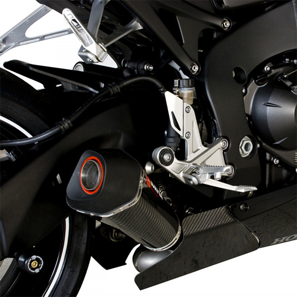 scorpion-exhausts_serket-taper_honda-cbr1000rr_08-11_carbon_on-bike-close-up.jpg