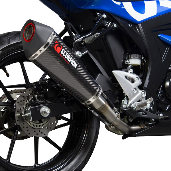 scorpion-exhausts_serket_full-system_suzuki-gsx-r125_17-18_carbon_on-bike-close.jpg