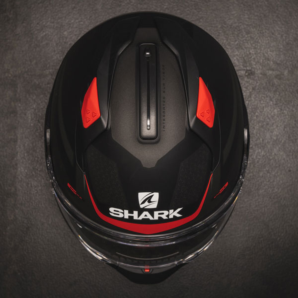 shark_helmet_evo-gt-encke_matt-black-red-anth_lifestyle6.jpg