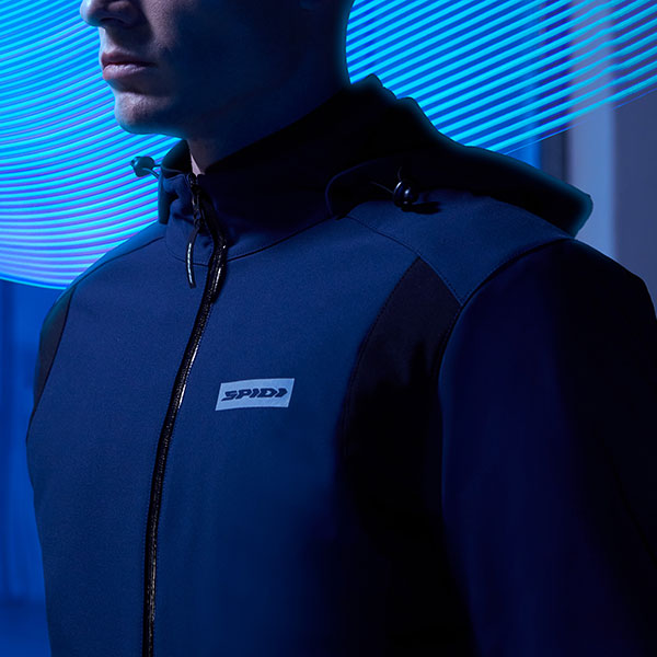 spidi_textile-jacket_hoodie-armour-h2out-textile-jacket_black-blue_lifestyle1.jpg