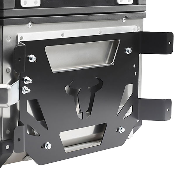 sw-motech-trax-wall-bracket_detail1.jpg