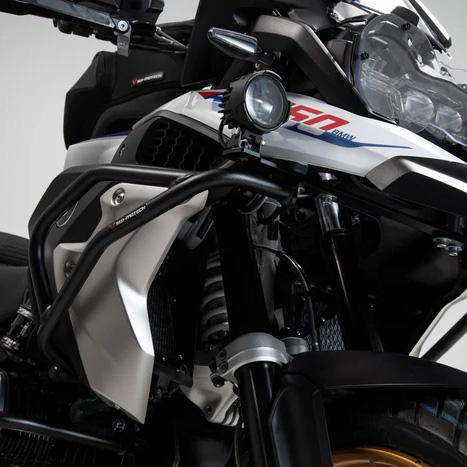 sw-motech_crash-protection_upper-crash-bars_black_bmw-r1200-r1250-gs_detail1.jpg