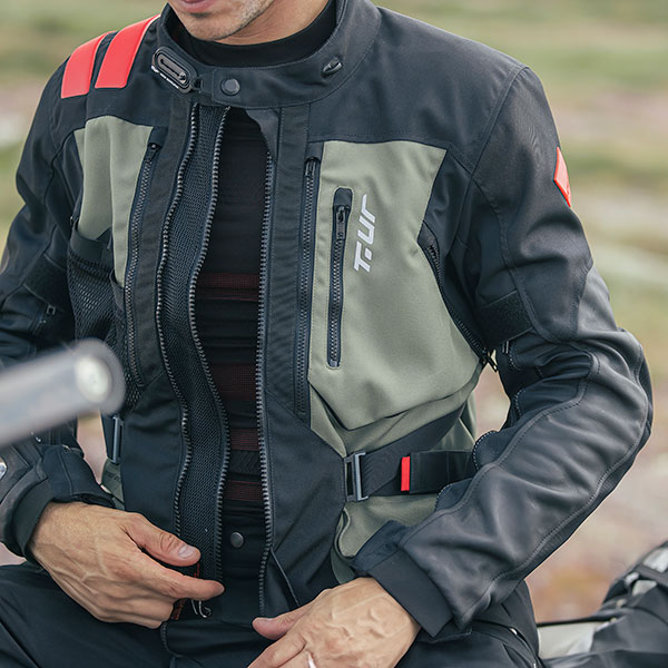 t.ur-roadbook-textile-jacket-green-dark-grey_detail5.jpg