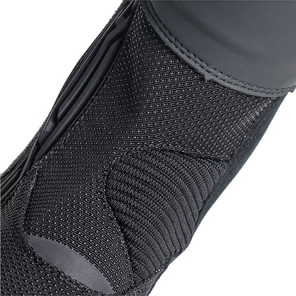 tcx_boots_climma-surround-2_black-grey_detail8.jpg