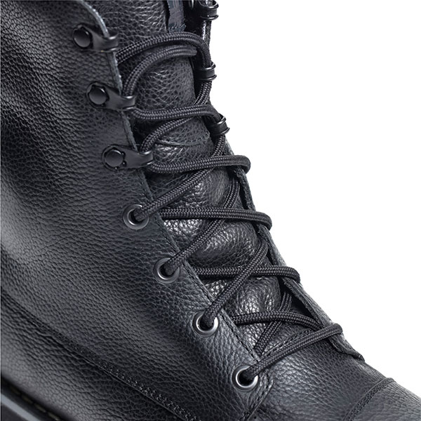 tcx_boots_hero-2-wp_black_detail5.jpg