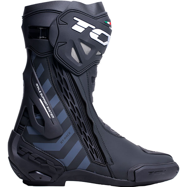 tcx_boots_rt-race_black-grey_detail1.jpg