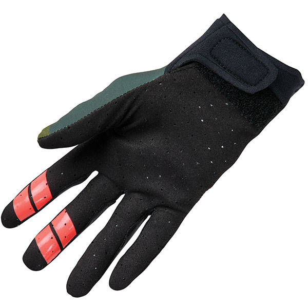 thor_gloves_agile-status_camo_detail1.jpg