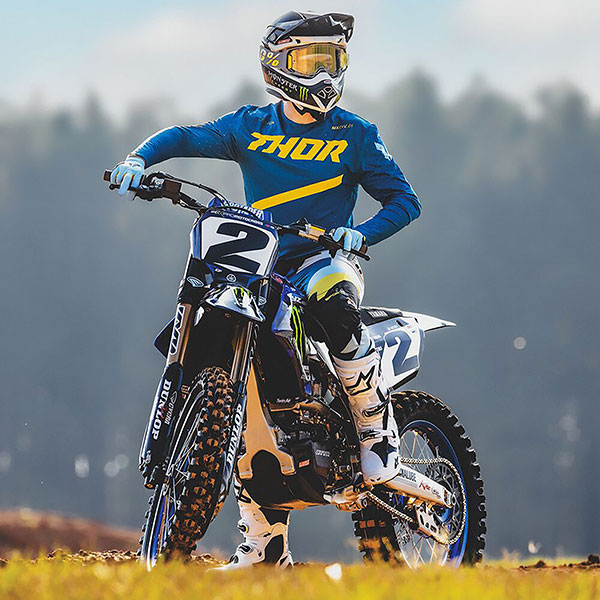 thor_motocross-jersey_sport-brave-jersey_blue_lifestyle1.jpg