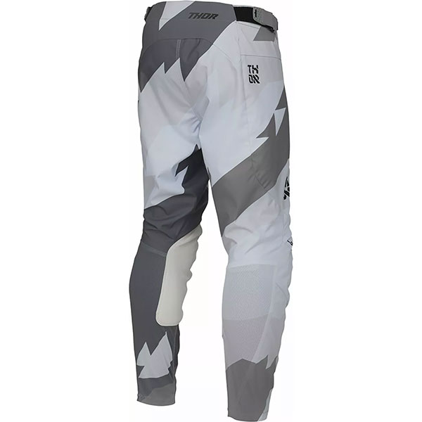 thor_motocross-pants_launch-brave-pants_black-grey_detail2.jpg