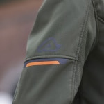 acerbis_jacket_gordon_green-orange_lifestyle1.jpg