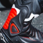 alpinestars_boots_sm6-v2_black-red_lifestyle5.jpg