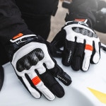 alpinestars_leather-gloves_smz-z-drystar_black-white-fluo-red_lifestyle-5.jpg