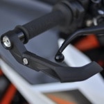 barkbusters_lever-protectors_aero-gp_lifestyle1.jpg