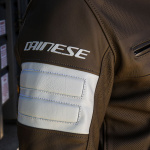 dainese_jacket-leather_san-diego-perforated_light-brown_lifestyle-2.jpg