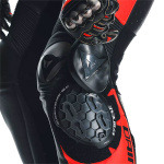 dainese_suit_leather_misano-3-d-air-perforated_black-red-white_detail7.jpg