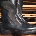 daytona_boots-leather_spirit-pro-gore-tex_black_lifestyle3.jpg