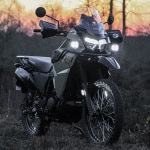 denali_dialdim_lightning_controller_kawasaki_klr_650_gen3_lifestyle2.jpg