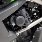 denali_mounts_soundbomb-horn-mount_kawasaki-versys-650-10-14.jpg