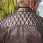 dxr_leather_jacket_blacksmith-ce_moka_lifestyle1.jpg