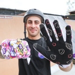 fist_motocross-gloves_handwear-gloves_lucky-dumpling_lifestyle1.jpg