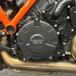 gb-racing_clutch-cover_ktm-1390-superduke_detail1.jpg