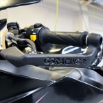 gb-racing_clutch-lever-guard_universal_detail2.jpg