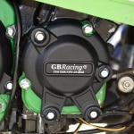 gb-racing_crash-protectors_pulse-cover_kawasaki-zxr400_lifestyle1.jpg