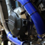 gbracing_alternator-cover_kawasaki_ec-zx10-2011-1-gbr_detail2.jpg