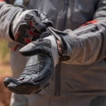 klim_leather-gloves_baja-s4_monument-grey-redrock_lifestyle4.jpg