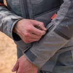 klim_textile-jackets_baja-s4_cool-grey-redrock_lifestyle3.jpg