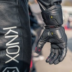 knox_oulton_gloves_red_black_detail3.jpg