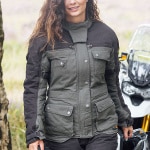 mahala_explorer-ladies-jacket_black-olive_lifestyle3.jpg