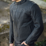 merlin_jacket_leather_gable-ii-d3o-waterproof_black_lifestyle2.jpg