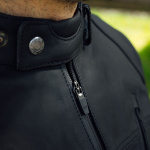 merlin_jacket_leather_gable-ii-d3o-waterproof_black_lifestyle4.jpg