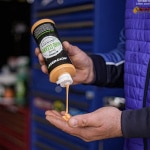 motoverde_mechanics-hand-cleaner_lifestyle1.jpg