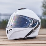 mt_helmet_storm-sv_solid-gloss-white_lifestyle2.jpg