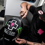 muc-off_cleaner_matt-helmet-cleaner_lifestyle.jpg