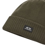 oakley_ribbed_beanie_2_new_dark_brush_detail1.jpg