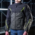 oxford_jacket_textile_hinterland_black-grey-fluo_lifestyle1.jpg