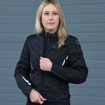 oxford_ladies_jacket-textile_iota_black-white_lifestyle2.jpg