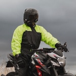 oxford_waterproofs_rainseal-oversuit_black-fluo_lifestyle1.jpg