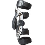 pod-active_knee-brace_k8-version-2_black-white_detail1.jpg