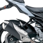 pyramid-hugger-extension-matte-black-suzuki-gsr-750-20112016.jpg