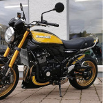 pyramid-hugger-metallic-diablo-blackmetallic-yellow-yellow-ball-scheme-kawasaki-z-900-rs-se-2022_detail2.jpg