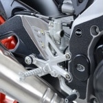 r-and-g_boot-guard-pads_aprilia_rsv4-tuono-v4_ezbg001bl_detail1.jpg