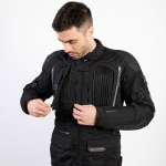 rebelhorn-patrol-textile-jacket-black-lifestyle1.jpg