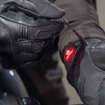 richa_gloves_ghent-gtx_black_lifestyle6.jpg