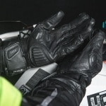 rukka_leather_gloves_stancer_black_lifestyle3.jpg