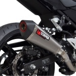 scorpion-exhaust_serket-taper-slip-on_kawasaki-ninja-400_18-19_titanium.jpg